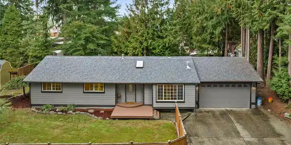 4917 Tapps E