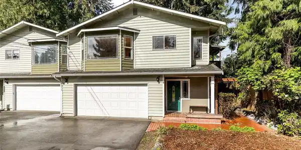 12014 10th SE