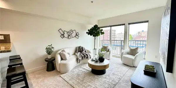 1620 Belmont