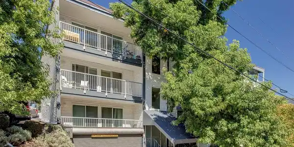 762 Hayes