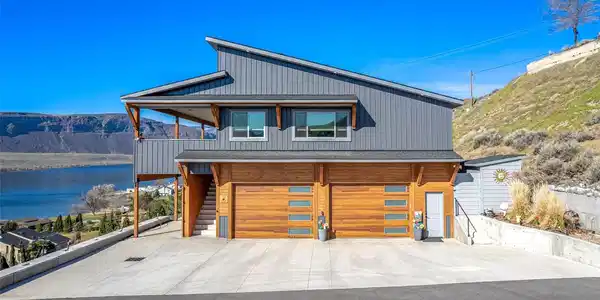 23 Elk View Dr
