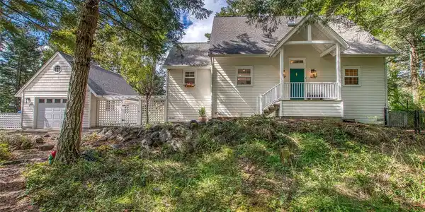 136 Palisades