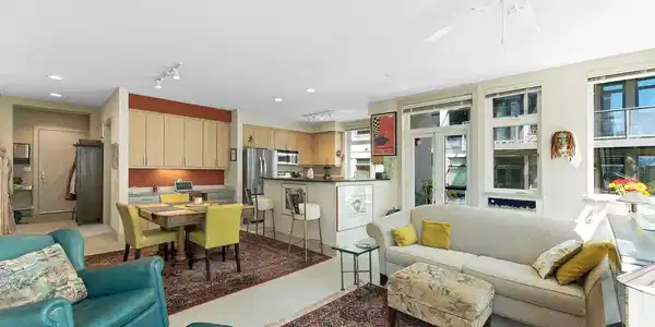 1700 Northlake