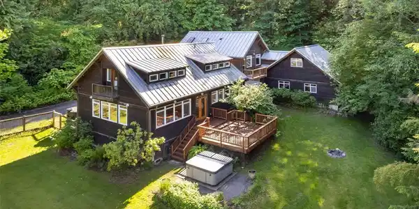 613 Summerland