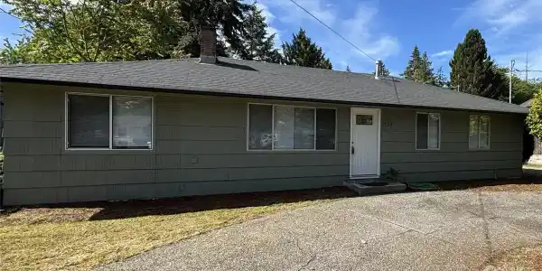 9222 Highland SW