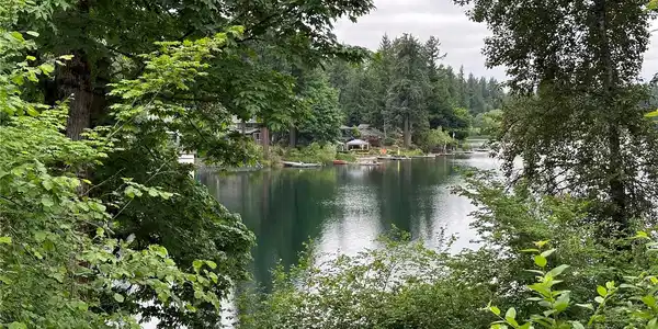 23034 Lake Wilderness
