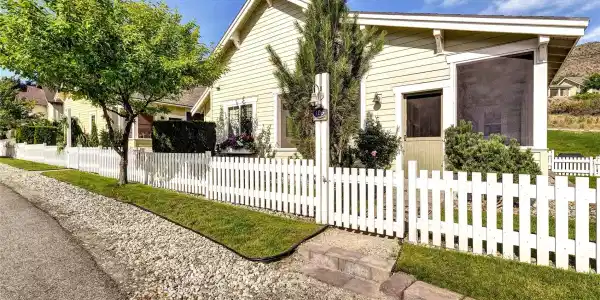 106 Firerock