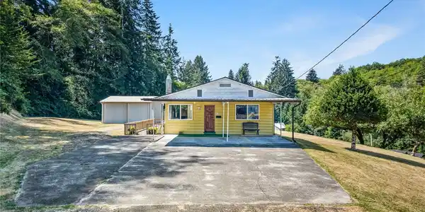 1529 Harvard