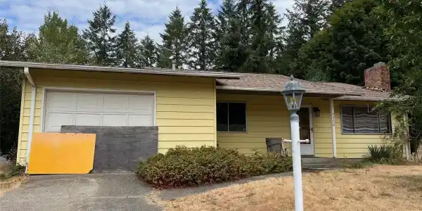 7708 41st SE