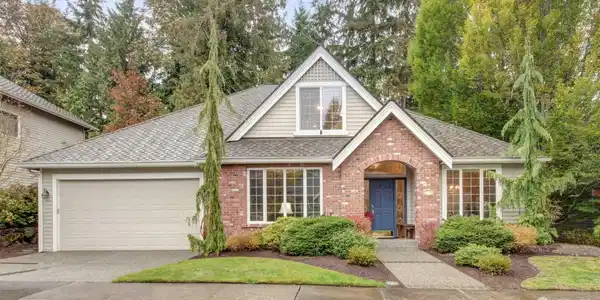 1715 164th SE
