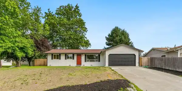 2721 102nd SE