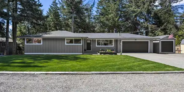 2422 179th Ave. E.