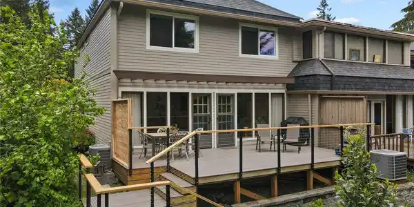 1604 Evergreen Park SW