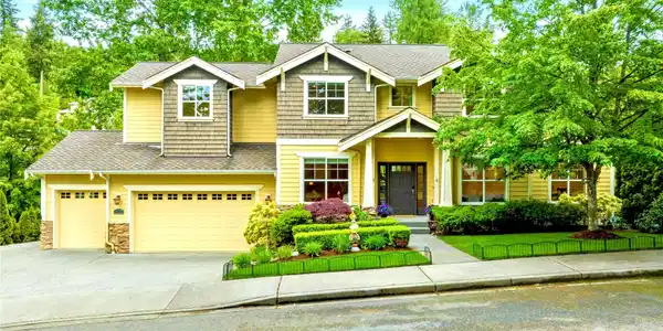 15722 4th NE