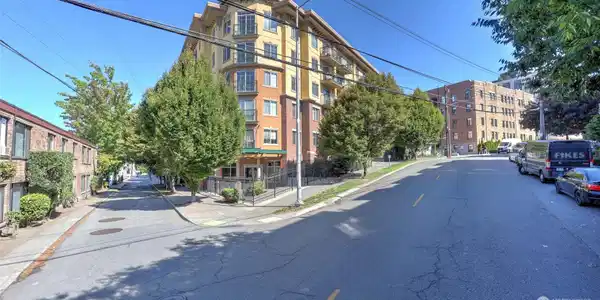 700 Denny