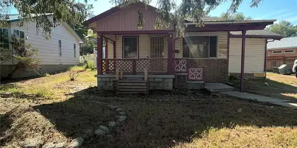 801 Aspen