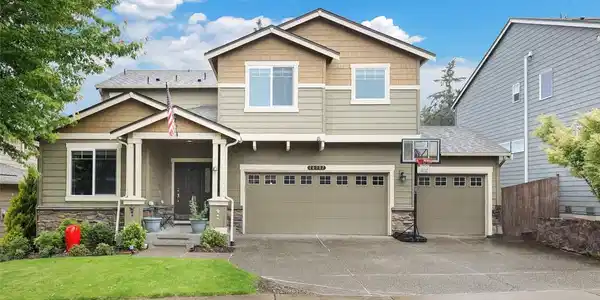 20302 77th E