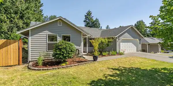 6224 22nd SE