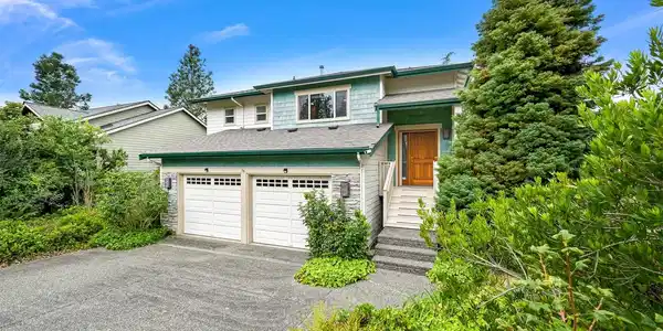 3107 Hayward