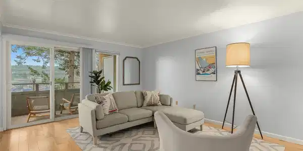 3816 11th W