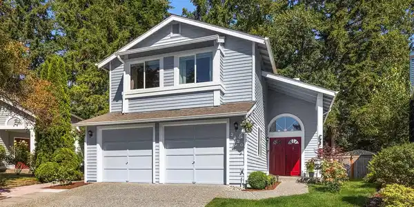 3820 243rd SE