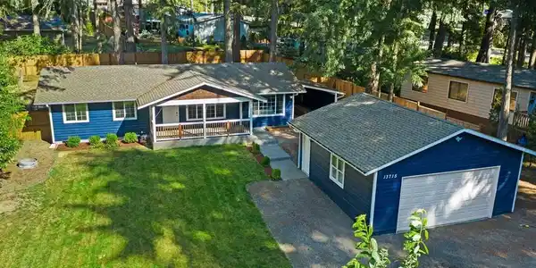 142nd Avenue NW
