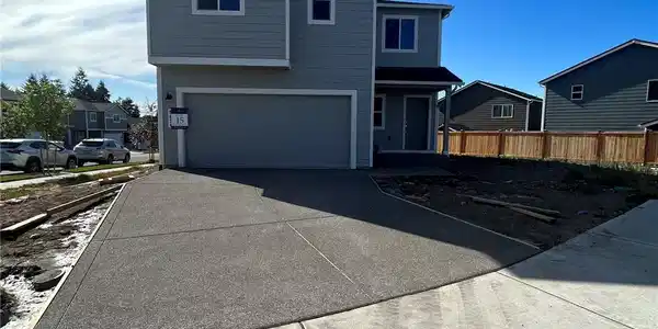 2634 Lot 15 Leaning Oak SE