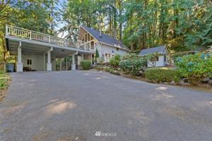 1928 Lake Sammamish SE
