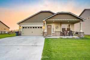 4282 Hedman NE