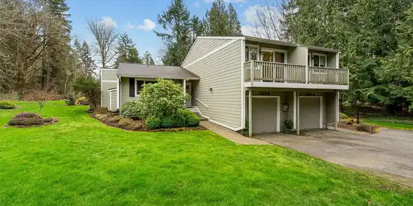 7203 87th NW