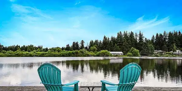 1731 Lake Stickney