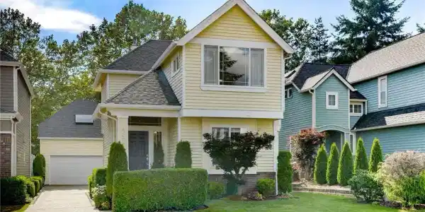 4209 249th   CT  SE