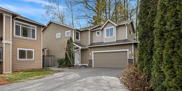 14233 41st SE