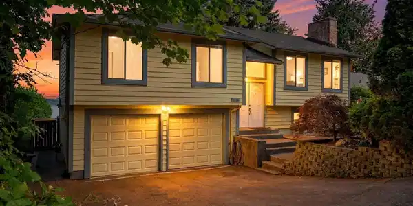 3006 89th SE