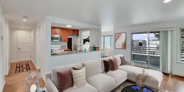 2145 Dexter N