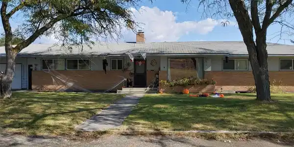 72 Westlake