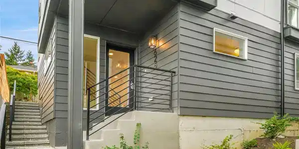 625 Emerson