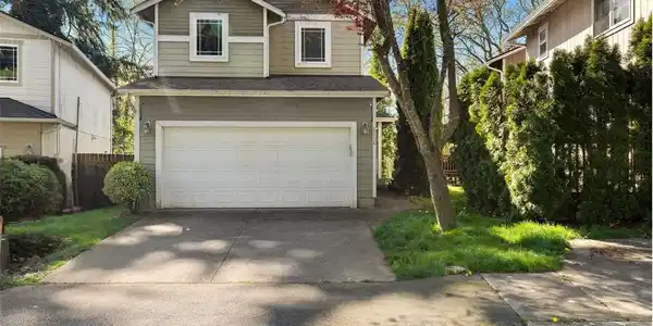 6158 Cushman