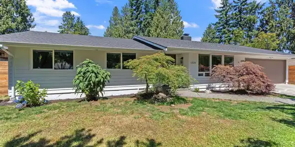 1325 123rd SE