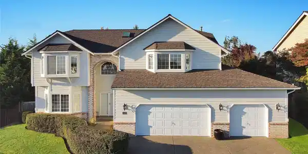 2117 54th NE