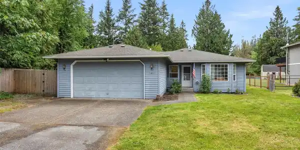 8405 319th NW