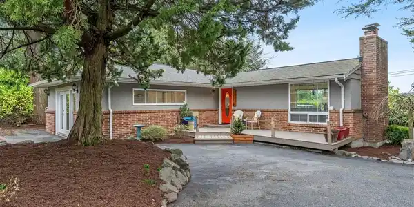 15612 38th NE
