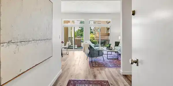 10129 Main