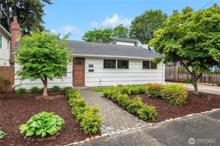 6439 Marshall SW