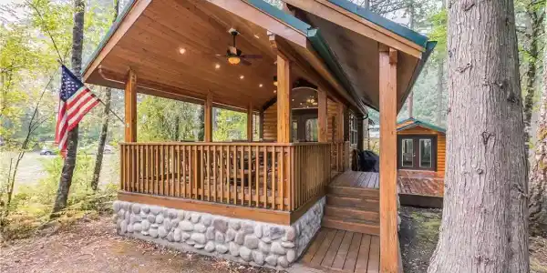 1546 Reservation Road SE
