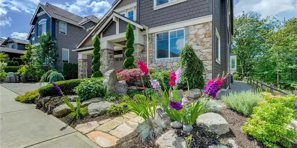 1327 SE 267th Pl Place SE