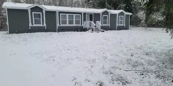 18109 Bald Hill SE