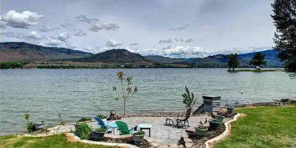 33572 Highway 97
