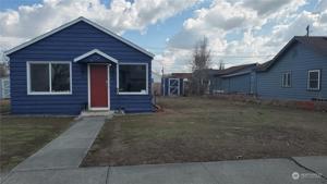 2131 & 2135 Neppel