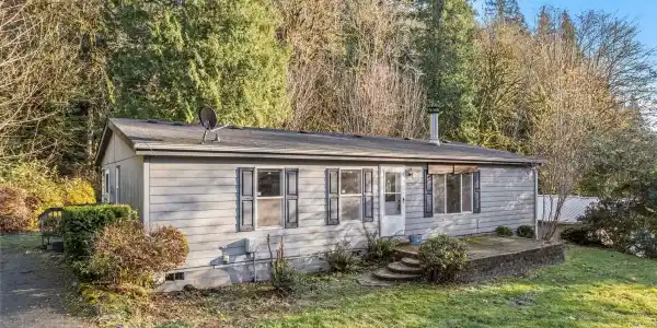 611 Manley